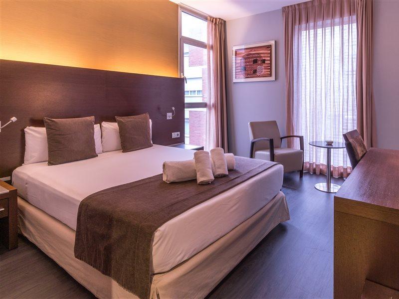Madanis 4* L’Hospitalet de Llobregat